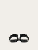Ferragamo Vara bow quilted slide - Image 4